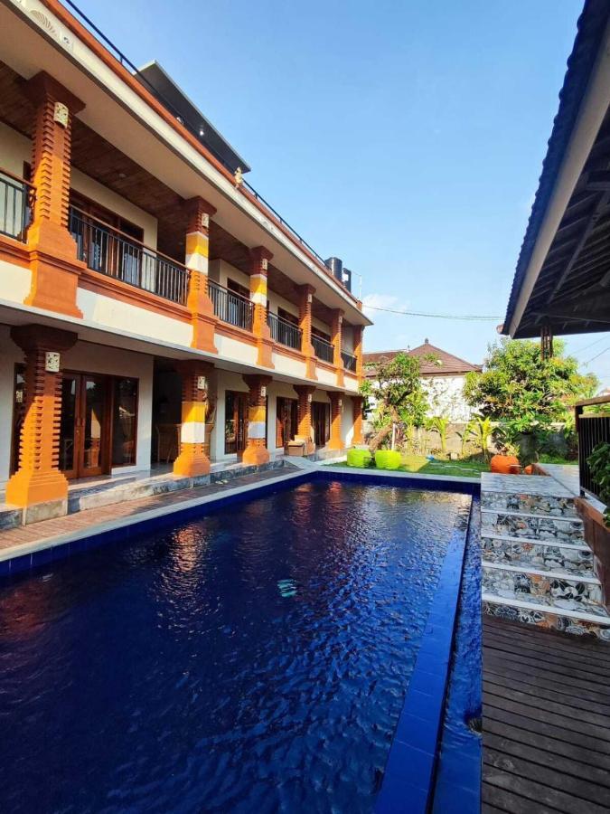Candra Loka Studio & Apartment By The Loka Kerobokan Esterno foto