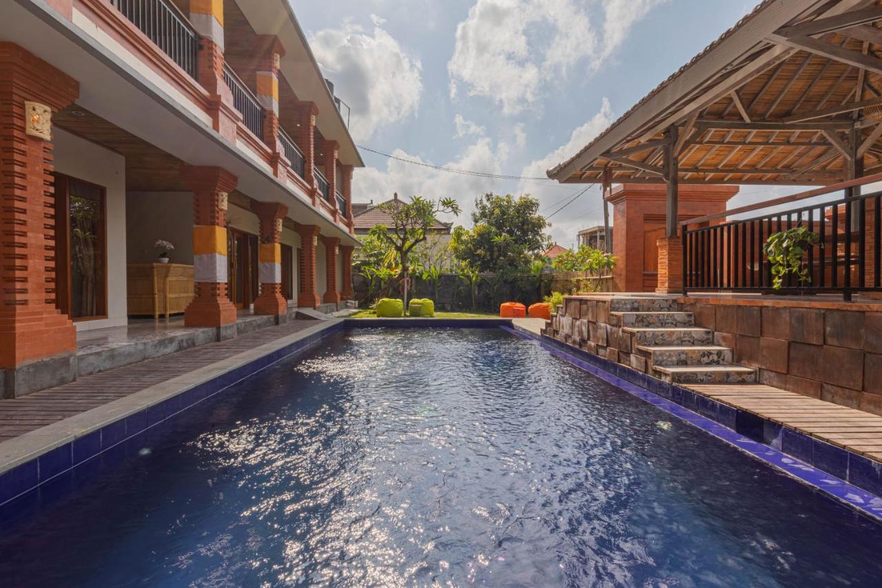 Candra Loka Studio & Apartment By The Loka Kerobokan Esterno foto