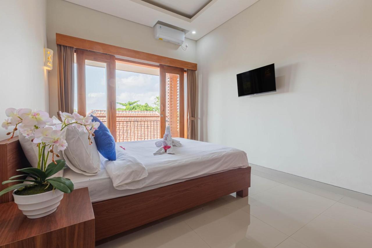 Candra Loka Studio & Apartment By The Loka Kerobokan Esterno foto