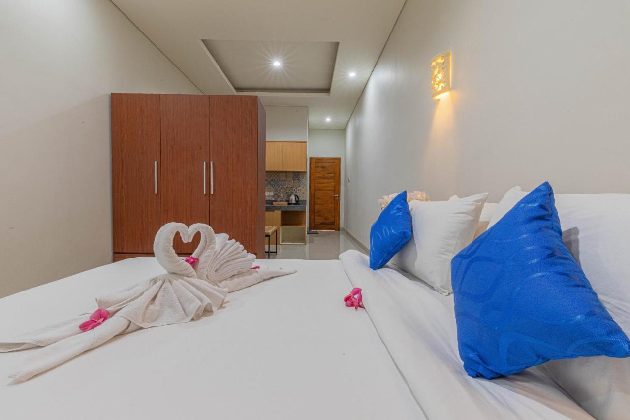 Candra Loka Studio & Apartment By The Loka Kerobokan Esterno foto