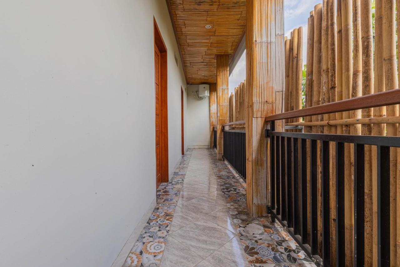 Candra Loka Studio & Apartment By The Loka Kerobokan Esterno foto