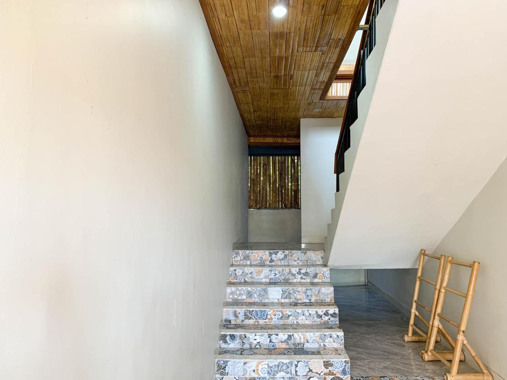 Candra Loka Studio & Apartment By The Loka Kerobokan Esterno foto